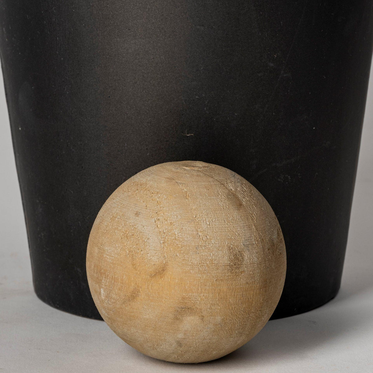 Mercana Asher Set of Two Black Metal Urns