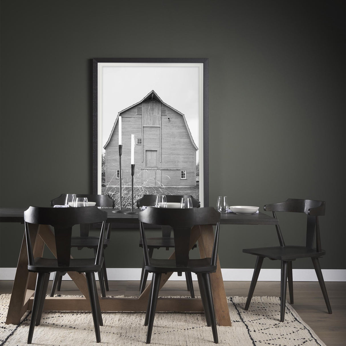 Mercana Levit (Large) Black Table Candle Holder