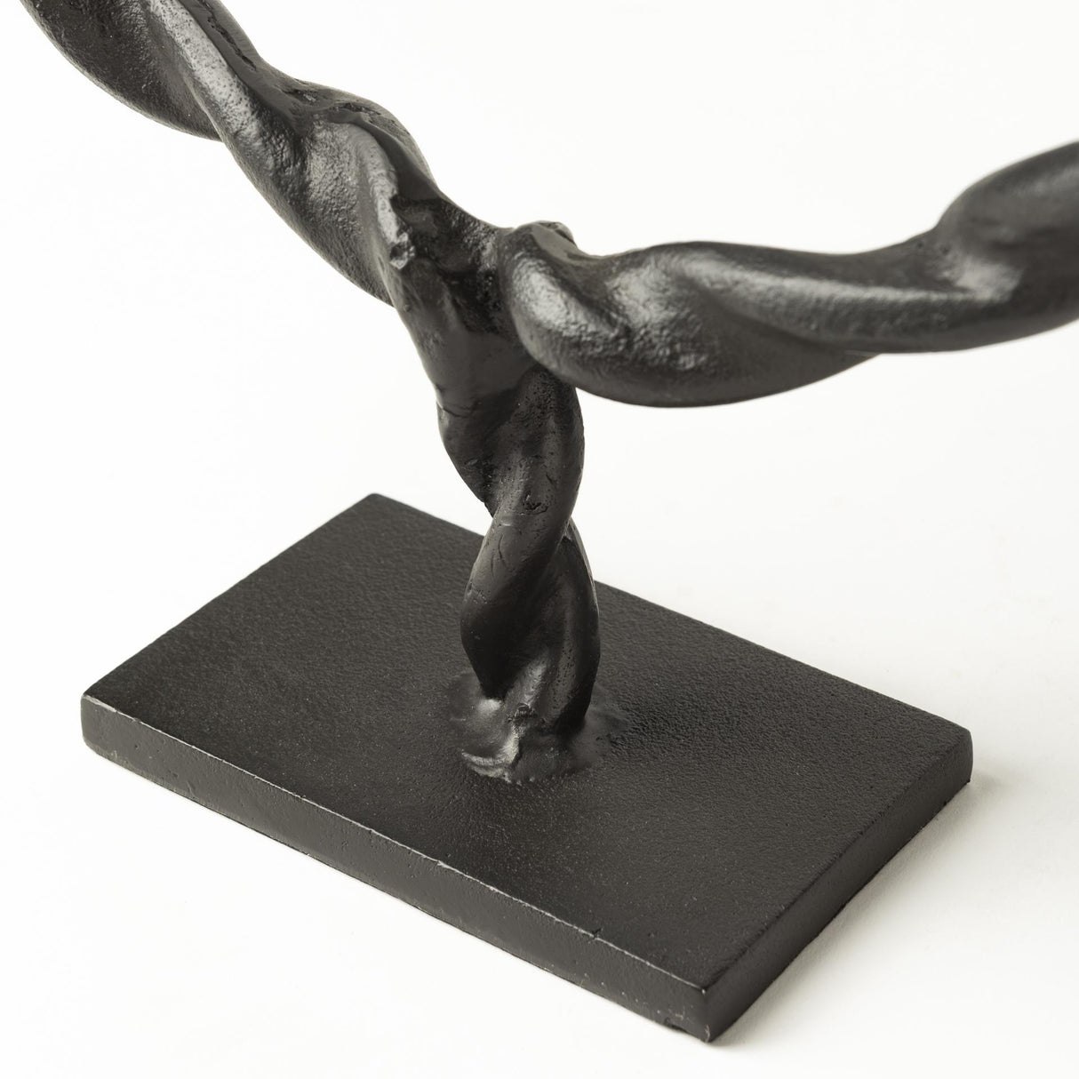 Mercana Rizwan (Small) Black Aluminum Braided Circular Object