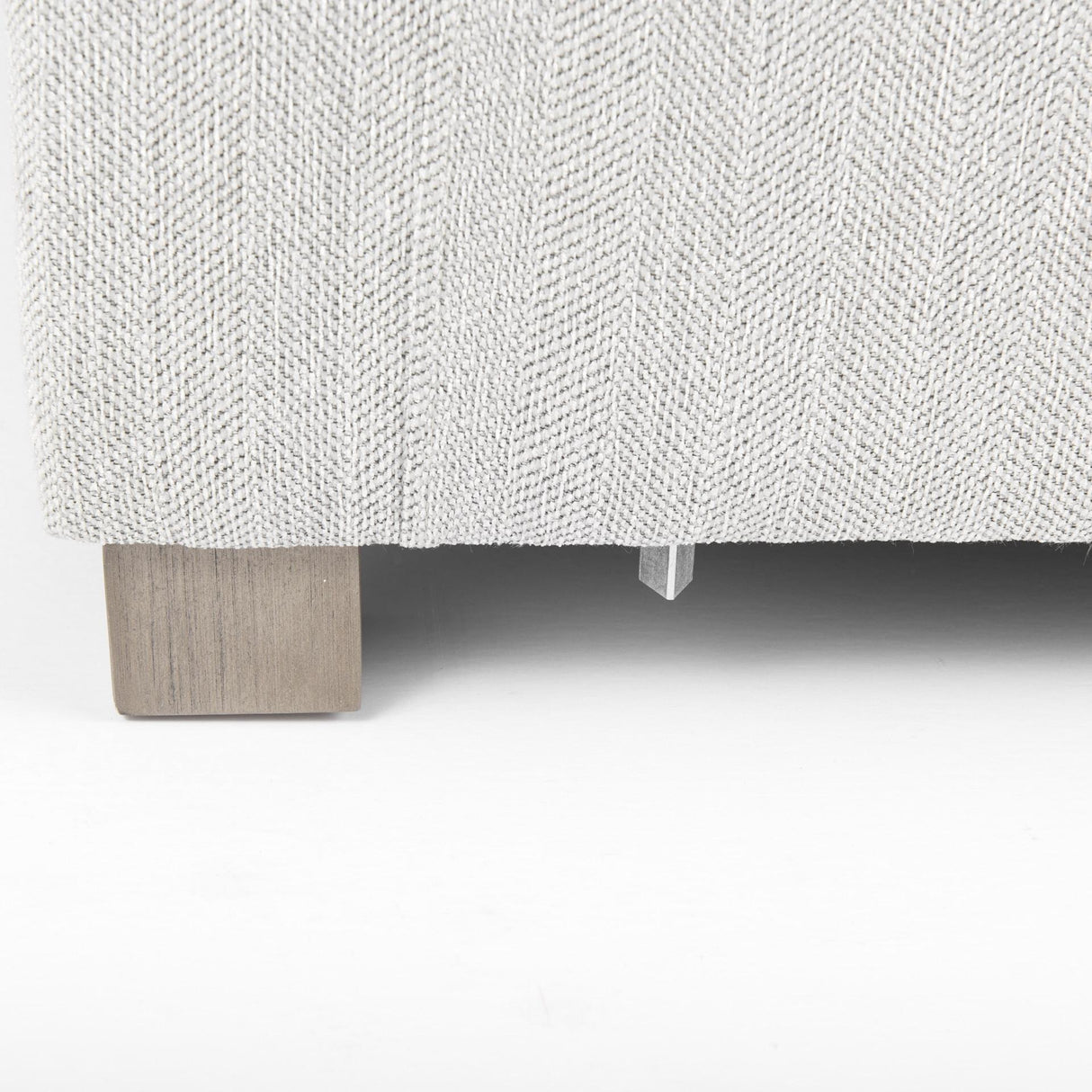 Mercana Valence 37.8L x 38.6W x 28.3H Light Gray Corner Sectional Piece