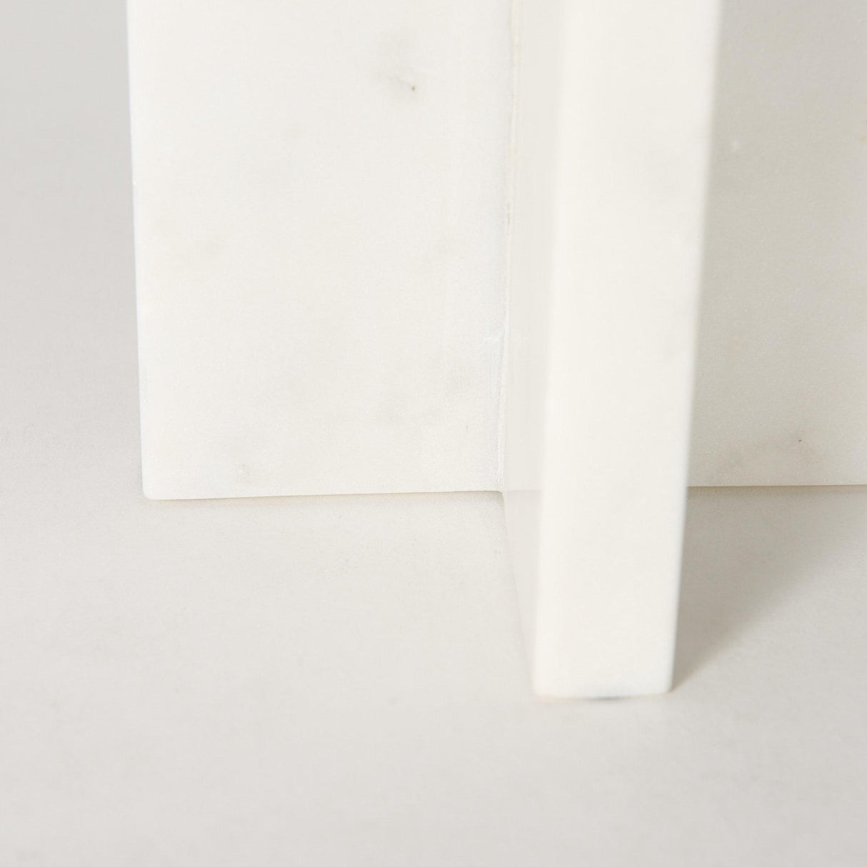 Mercana Sophia 5.5"L x 3.5"W x 10.5"H Marble Candle Holder Large
