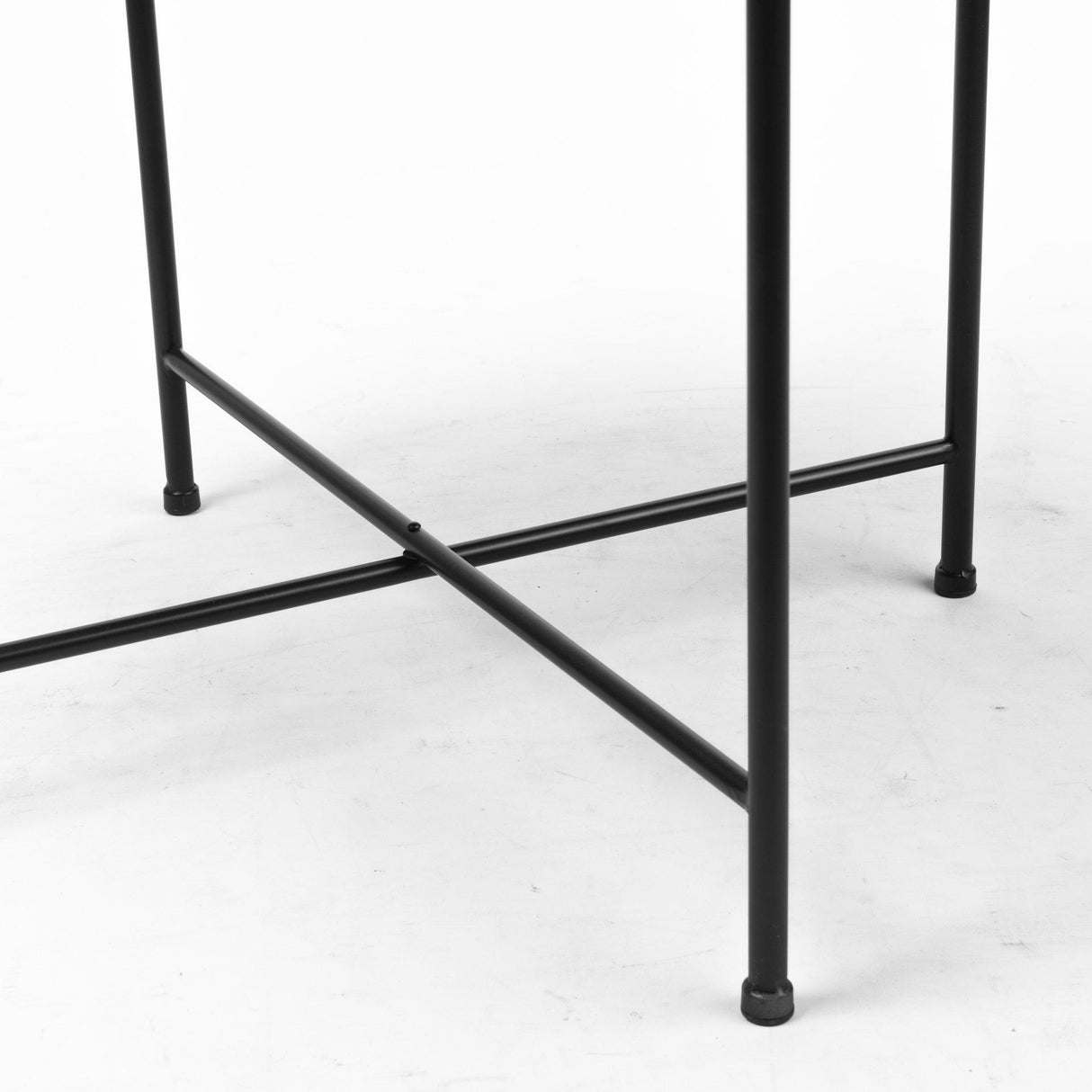 Mercana Samantha (Large) Black Mirror Top Accent Table