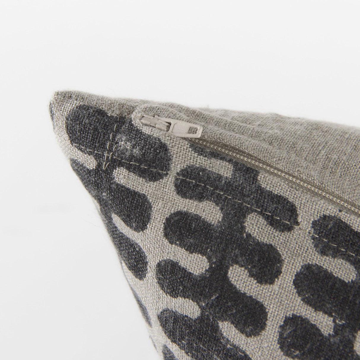 Mercana Miriam 18L x 18W Beige and Black Fabric Patterned Decorative Pillow Cover