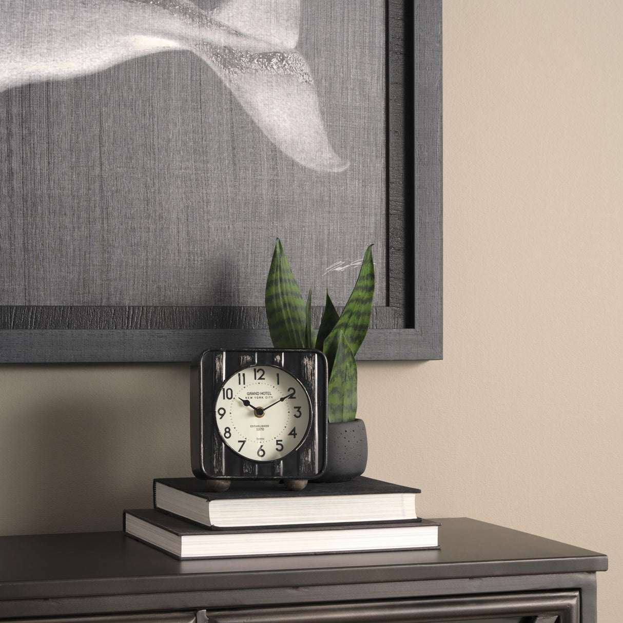 Mercana Karl 6.0L x 3.0W x 6.8H Rustic Black Iron Rounded Square Table Clock