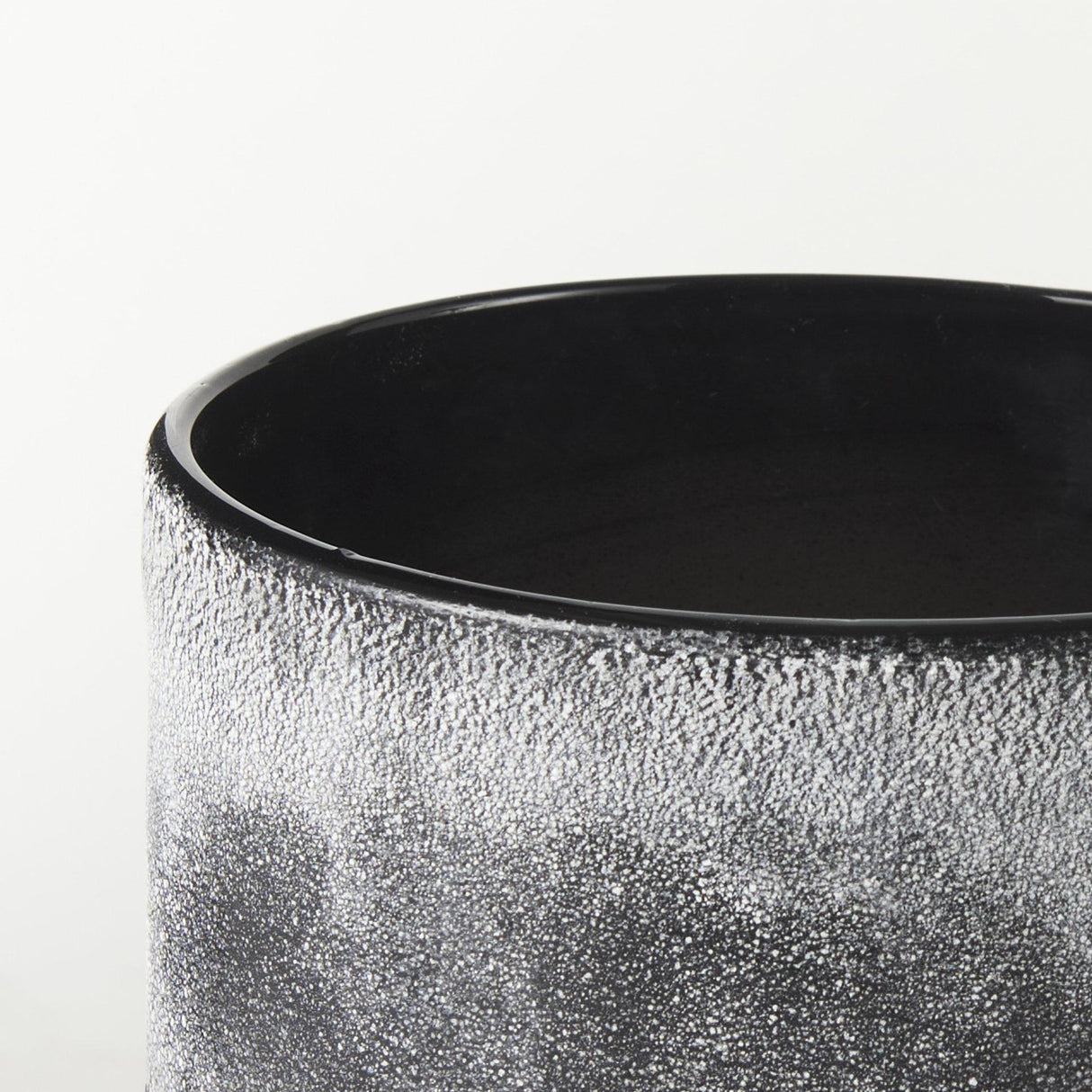 Mercana Squally 6.0L x 6.0W x 6.4H Black/Brown Glass Ombre Textured Small Vase