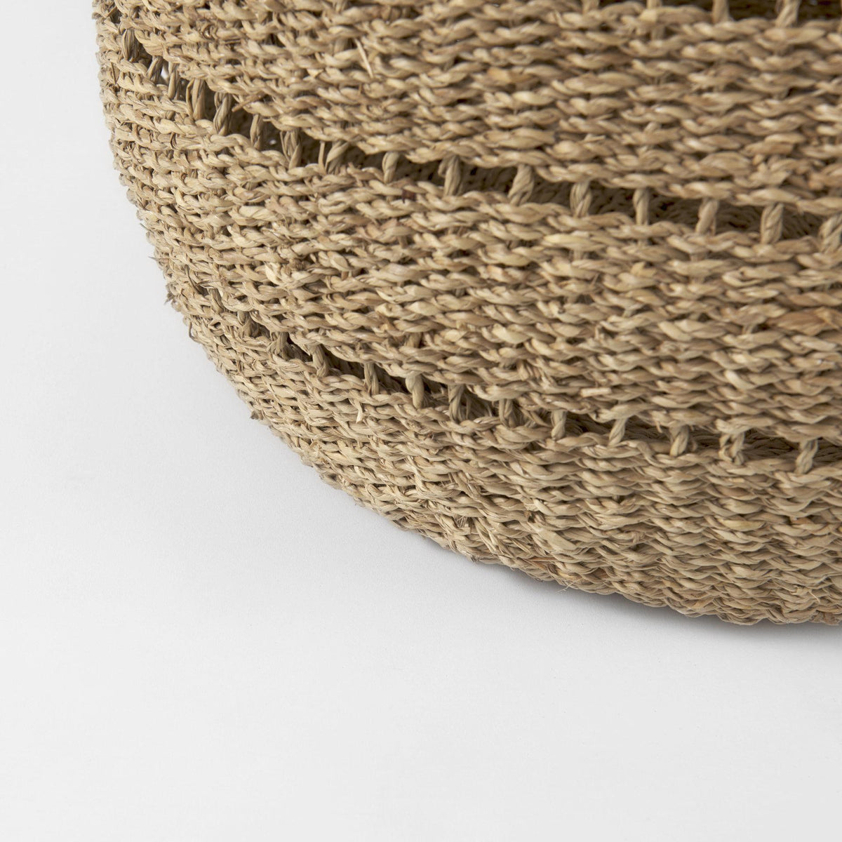 Mercana Hayes 17.7L x 17.7W x 11.8H (Set of 2) Medium Brown Seagrass Round Basket with Stripe Pattern