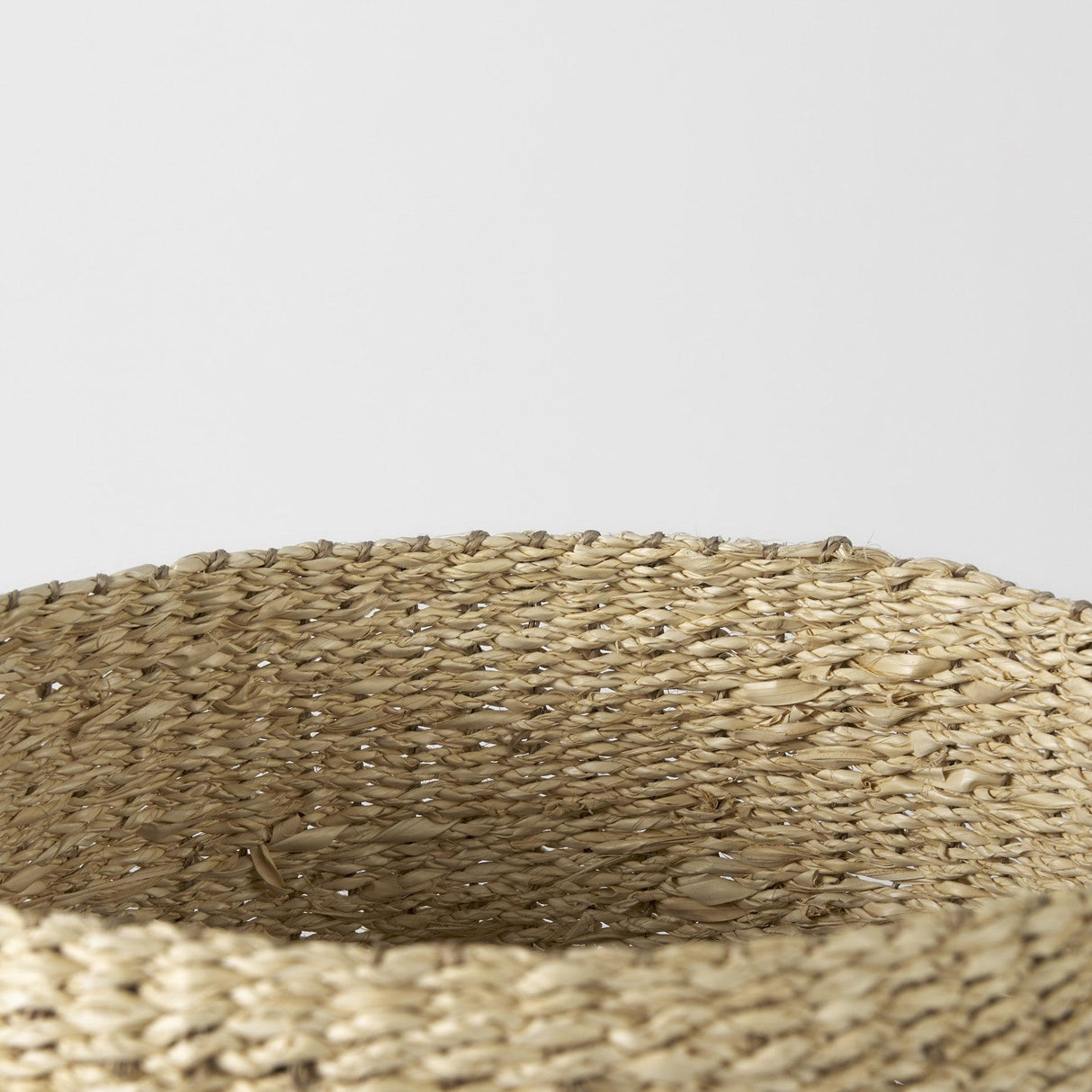 Mercana Sivannah 19.7L x 19.7W x 23.6H (Set of 3) Light Brown and Medium Brown Striped Seagrass Round Basket