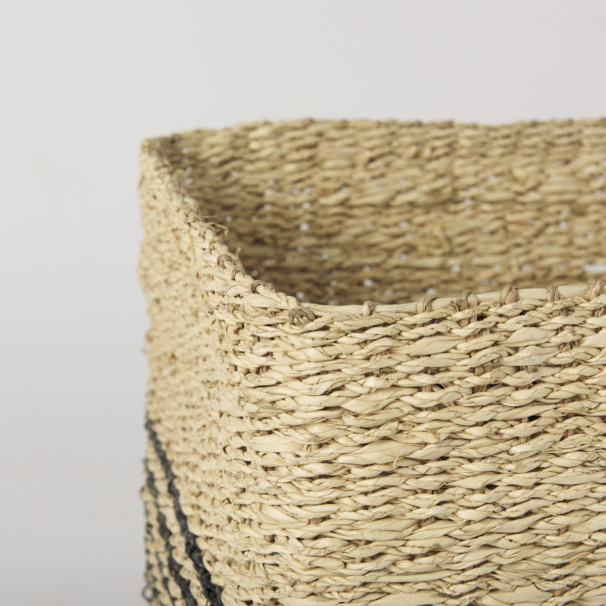 Mercana Cullen 15.7L x 15.7W x 15.7H (Set of 3) Grey Twisted Seagrass Square Basket