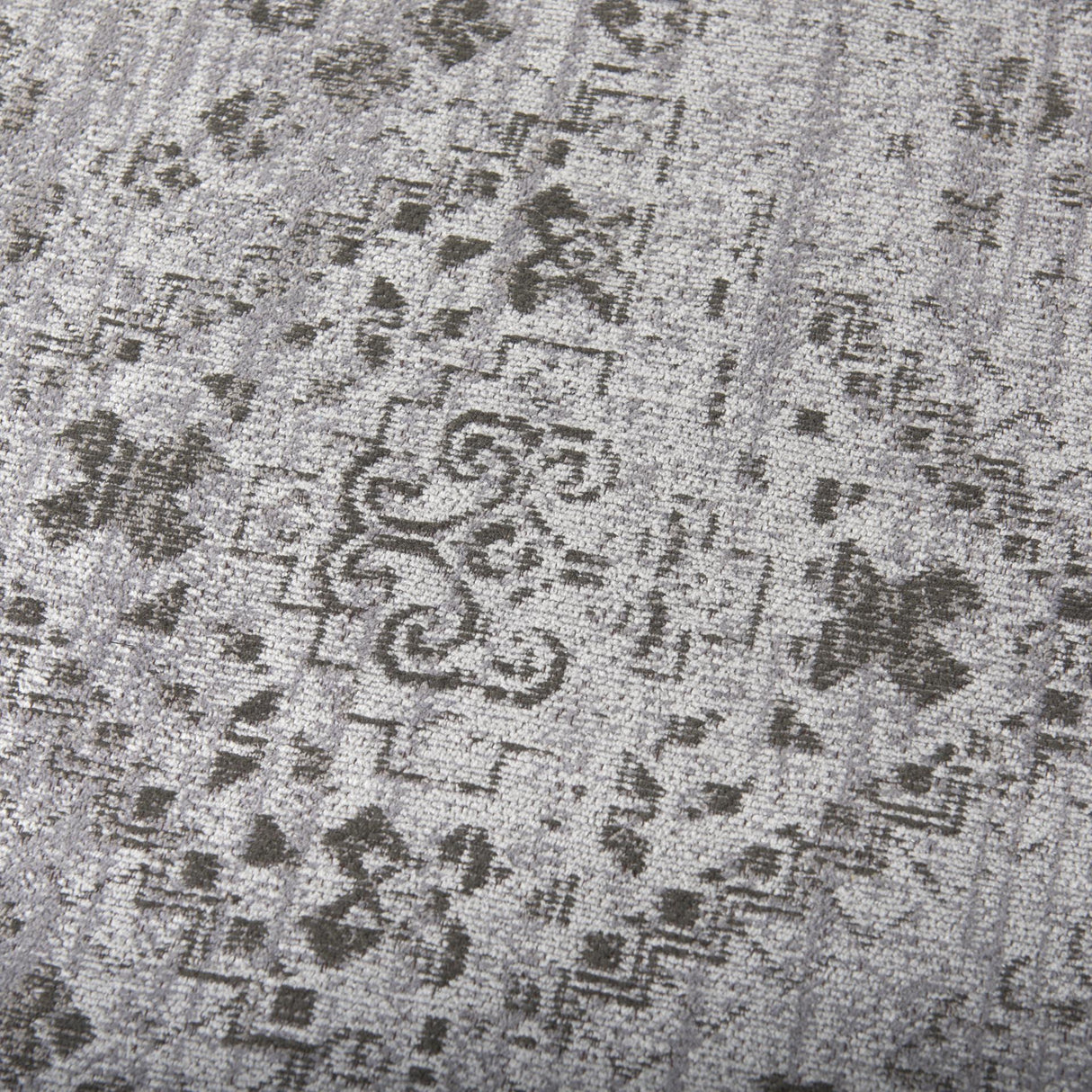 Mercana Kaiya 5 x 8 Rug