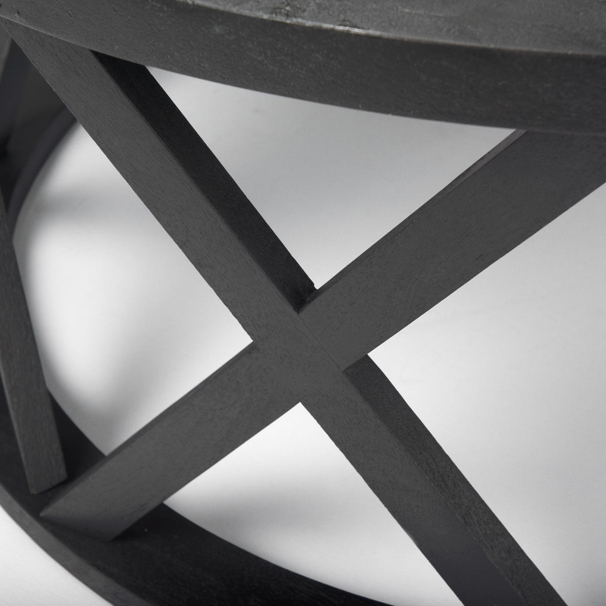 Mercana Forsey 28.0L x 45.3W x 18.0H Black Solid Wood Round Coffee Table
