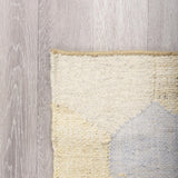 Mercana Mayson 5x8 Cream Multi-Colored Honeycomb Pattern Area Rug