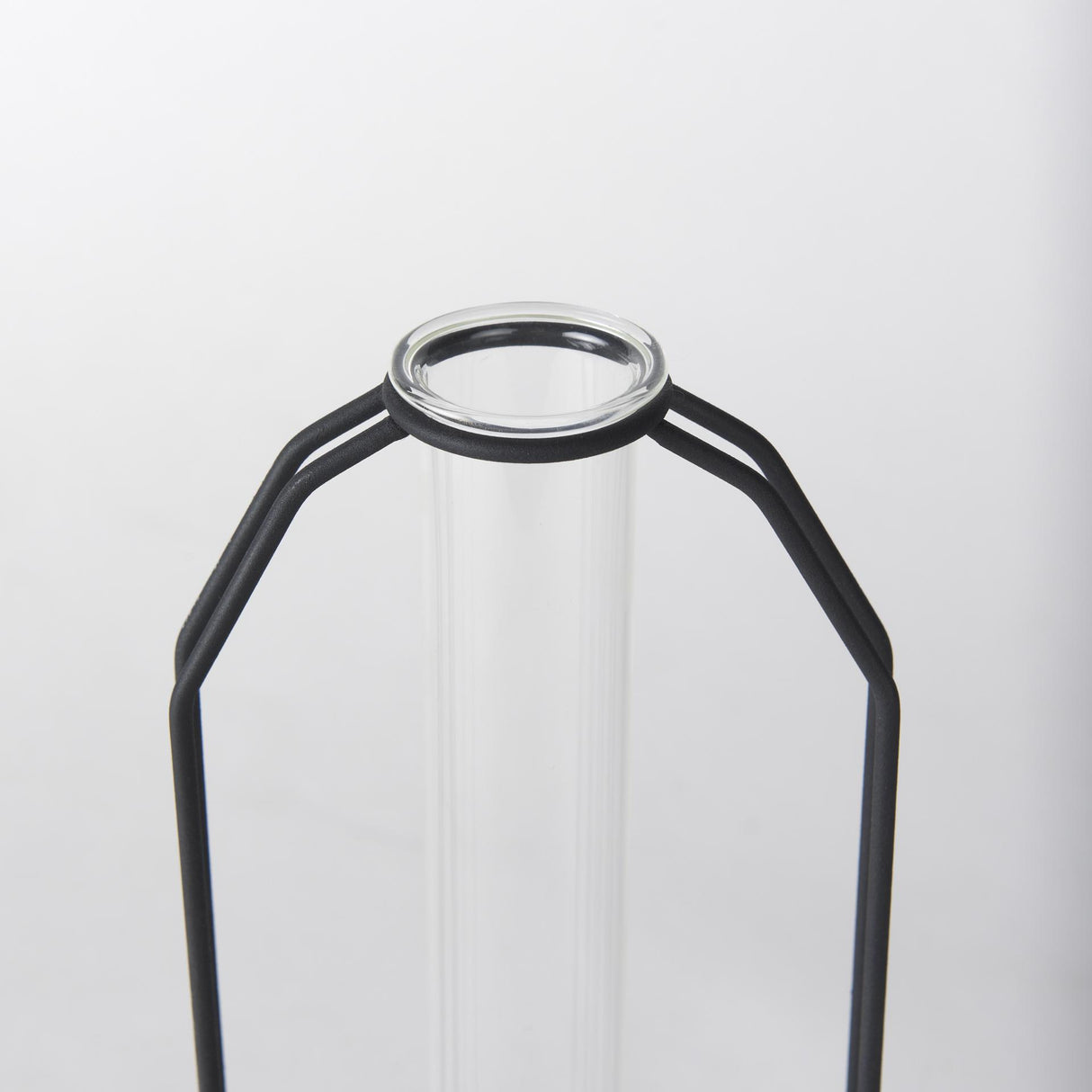 Mercana Aria 4.5L x 3.9W x 11.0H Metal and Glass Holder Object