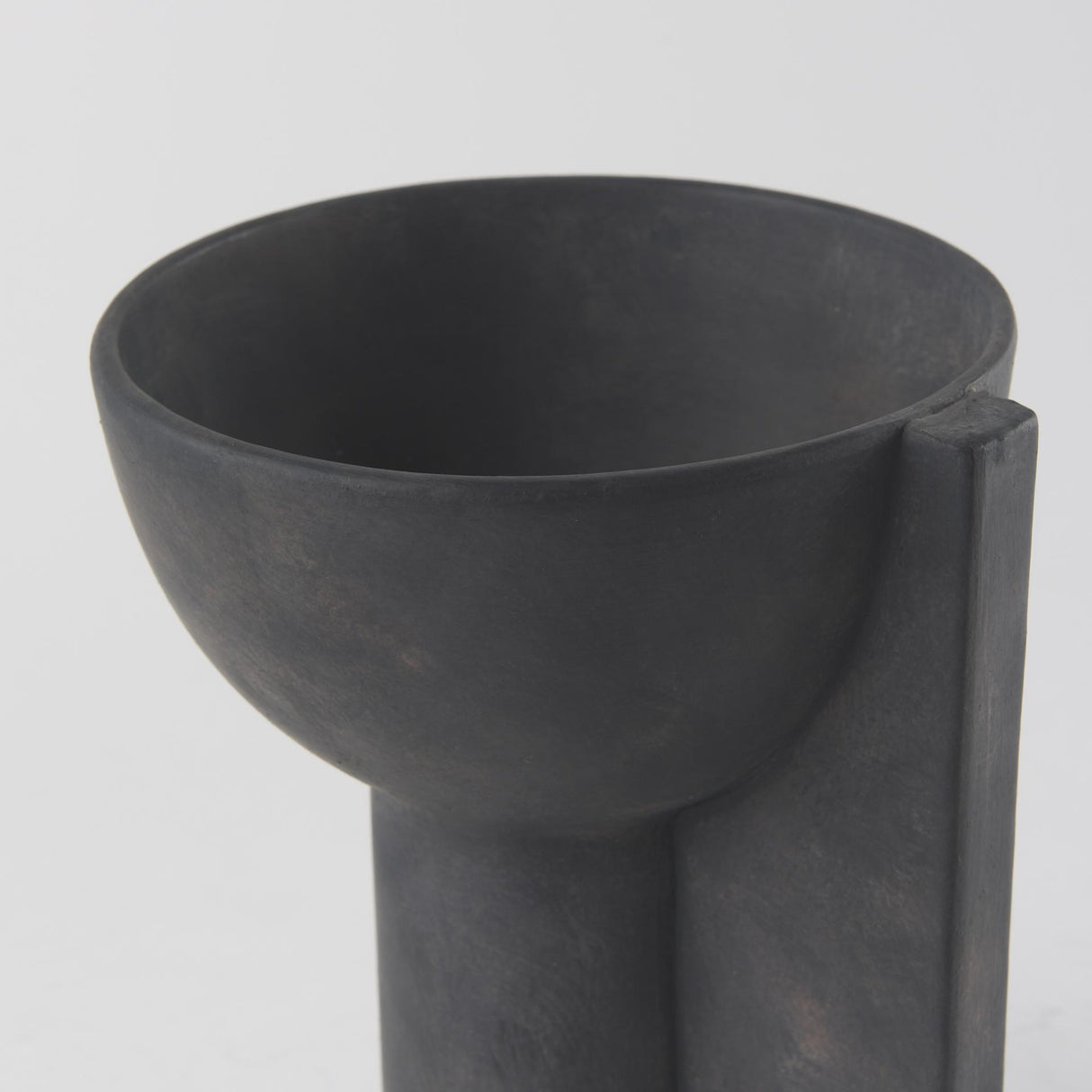 Mercana Sariah 9.1L x 8.3W x 10.8H Black Ceramic Vase