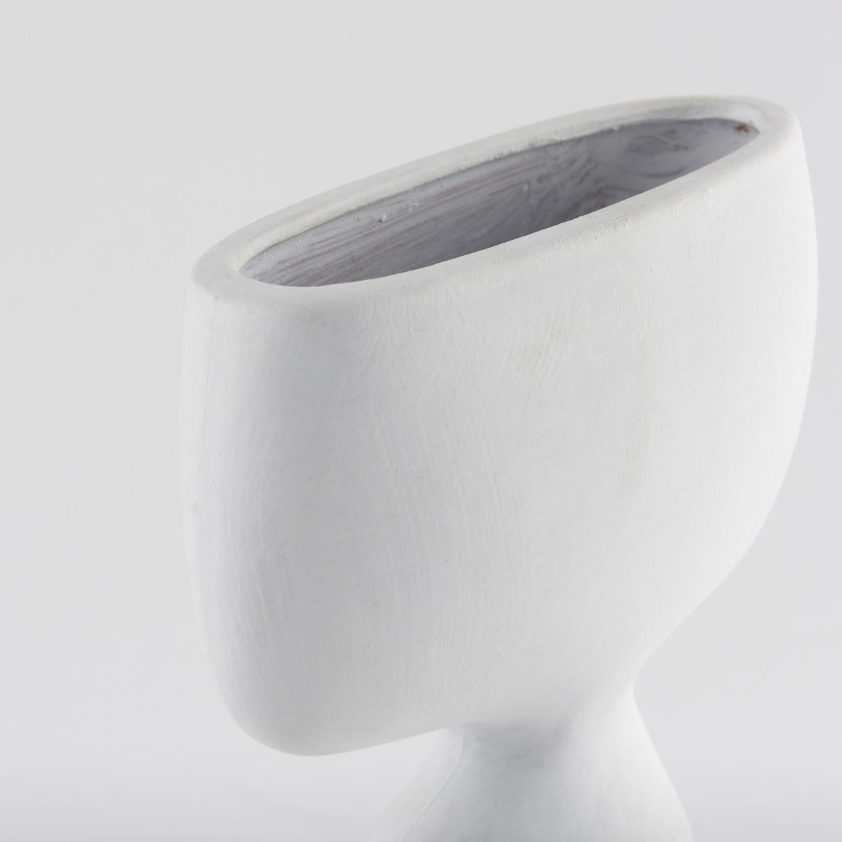 Mercana Rylee 11.6H White Ceramic Vase