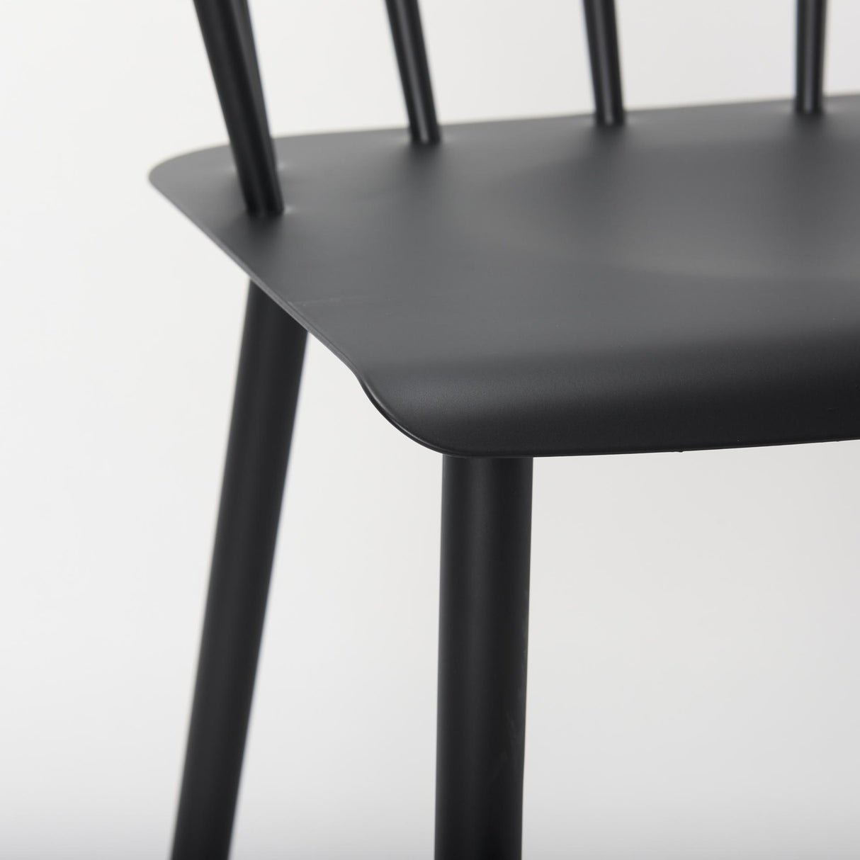 Mercana Colin Black Metal Bar Stool