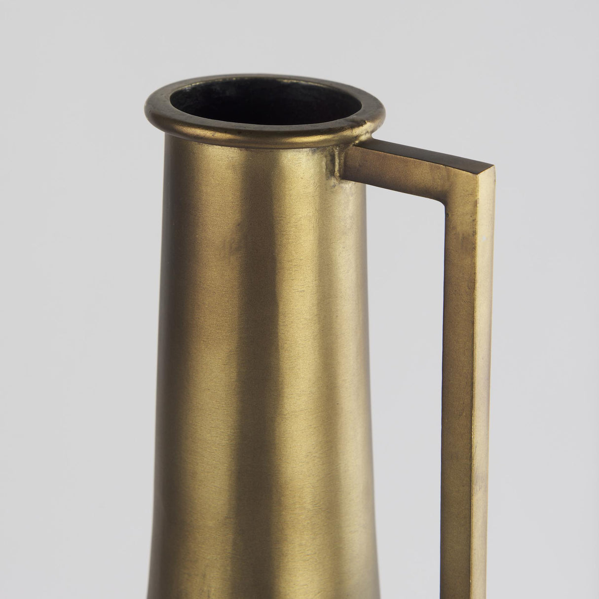 Mercana Aubrey Large 24.0H Gold Iron Jug Vase