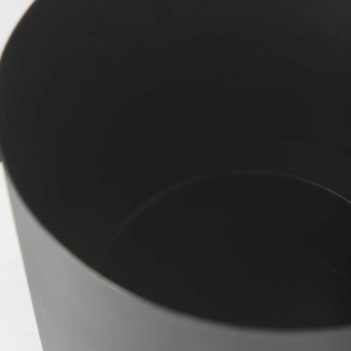 Mercana Juno 8.5H Large Black Iron Vase
