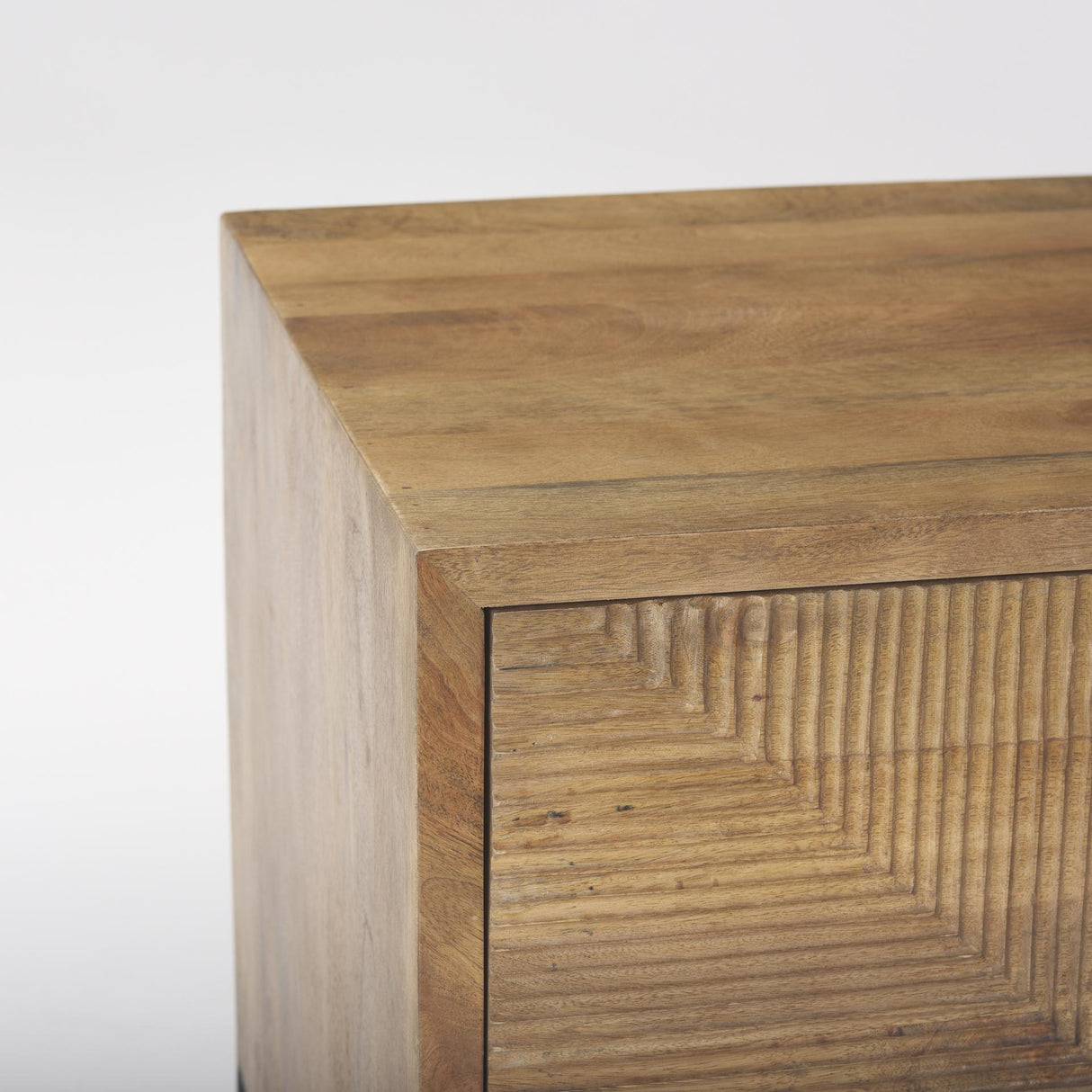 Mercana Cairo 22.0L x 22.0W x 26.0H Wood 2 Drawer Accent table