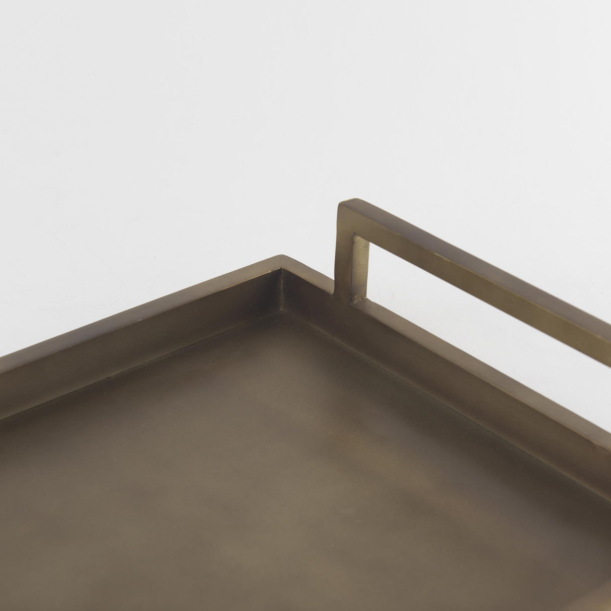 Mercana Shay Aluminium Tray - Medium