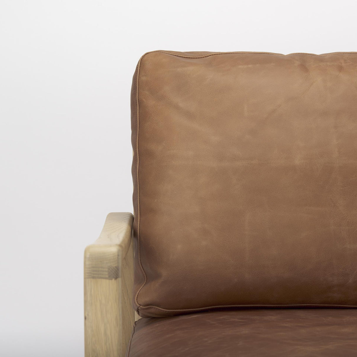 Mercana Raeleigh 28.0L x 34.1W x 34.4H Cognac Leather W/ Light Brown Wood Frame Accent Chair