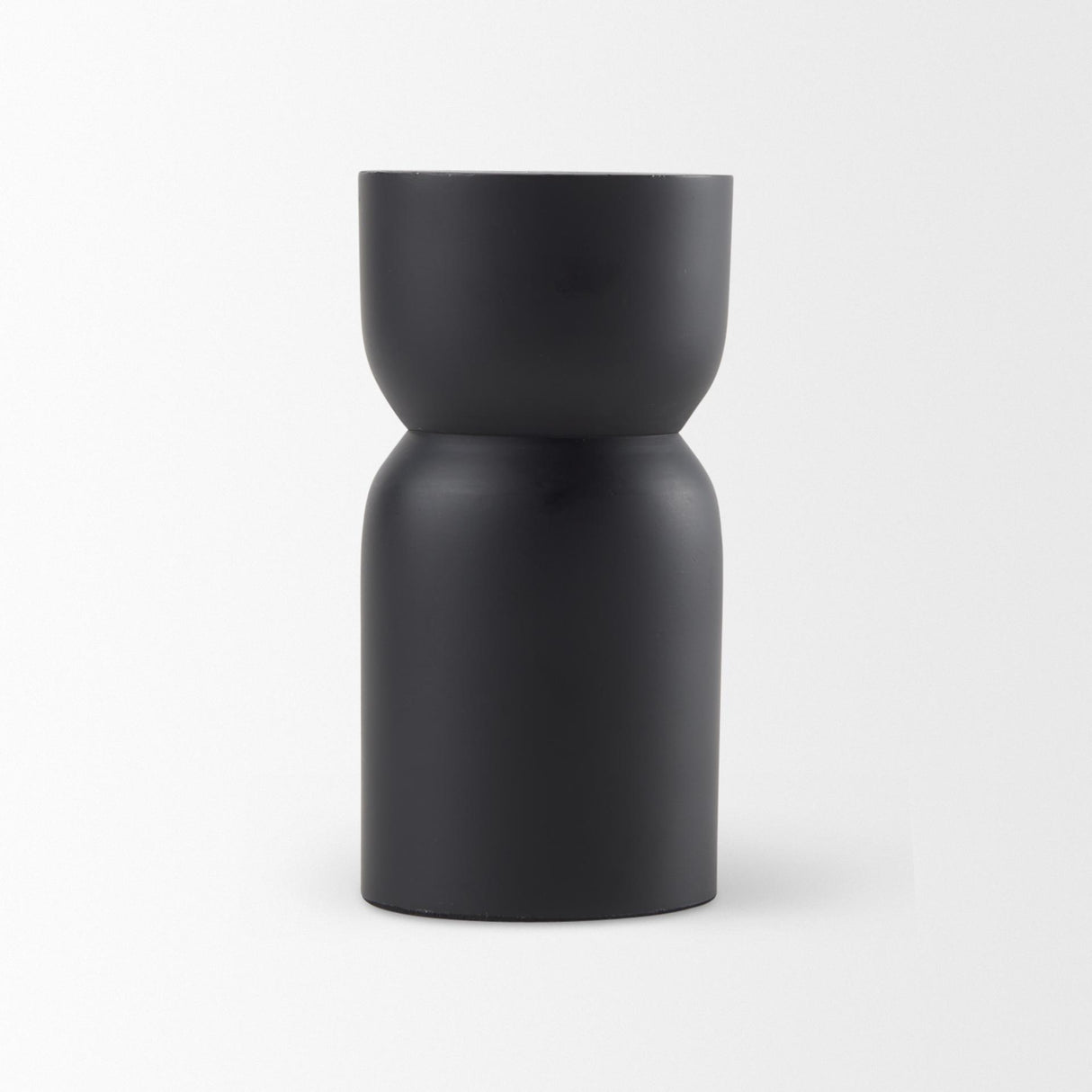 Mercana Malta Small Black Metal Candle Holder