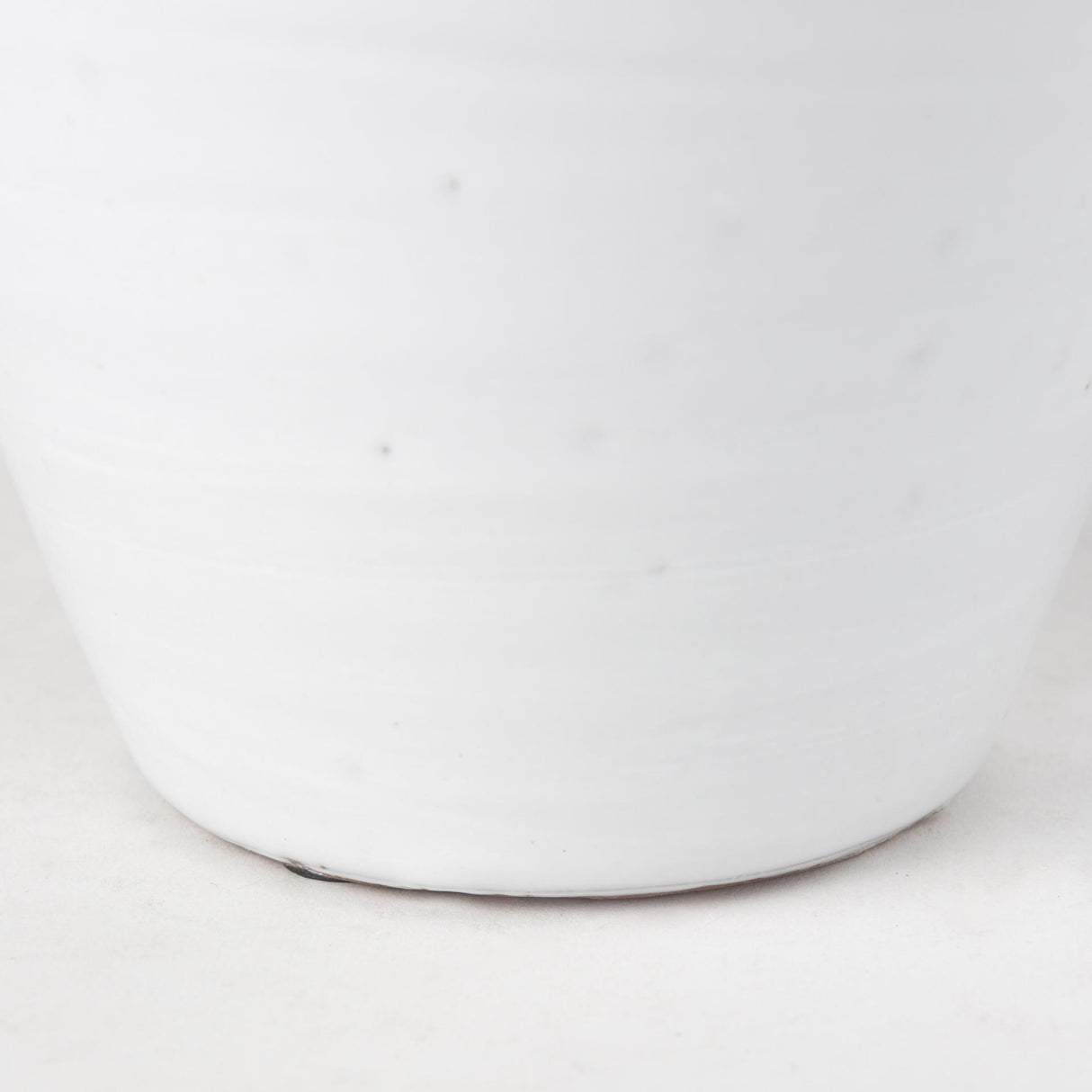 Mercana Basin Medium Off-White Glazed Vase