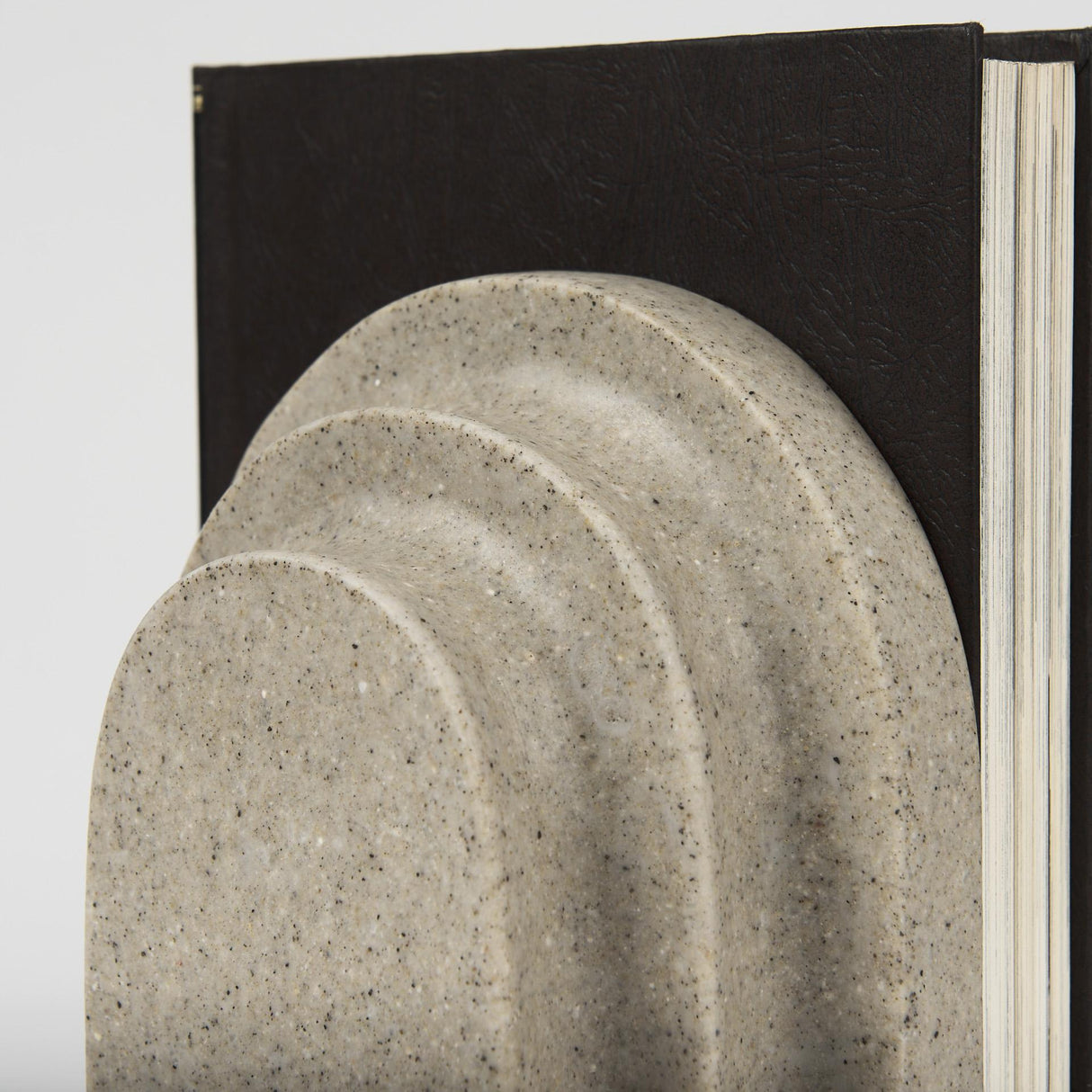 Mercana Empire Sandstone Resin Arc Book End Set