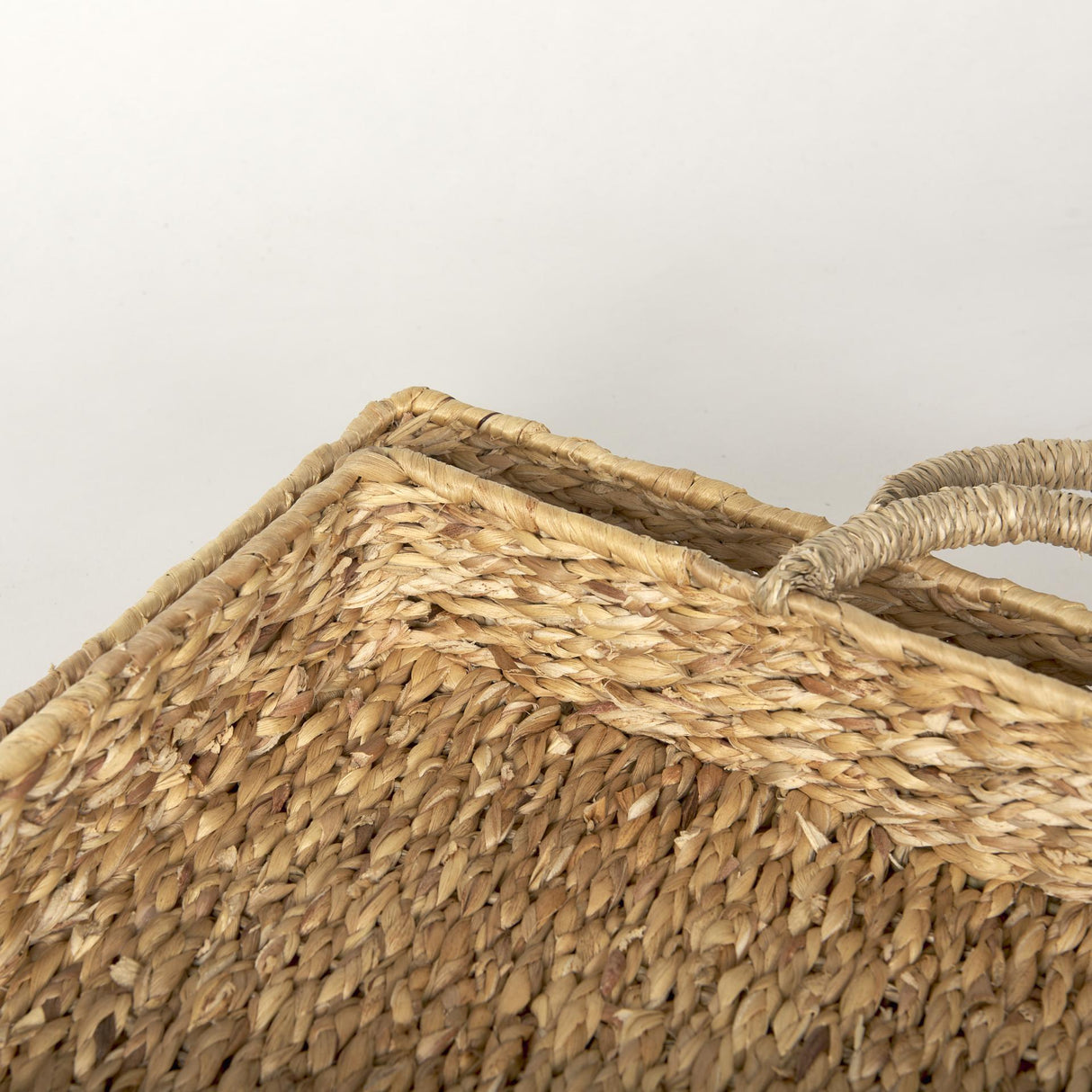 Mercana Hona Set of 2 Large Recatangular Nesting Water Hyacinth Trays