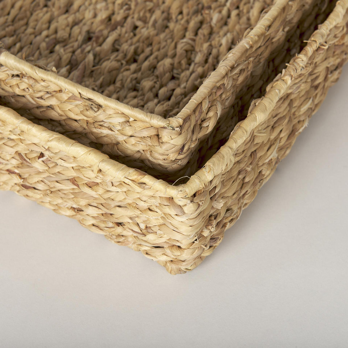 Mercana Hona Set of 2 Large Recatangular Nesting Water Hyacinth Trays