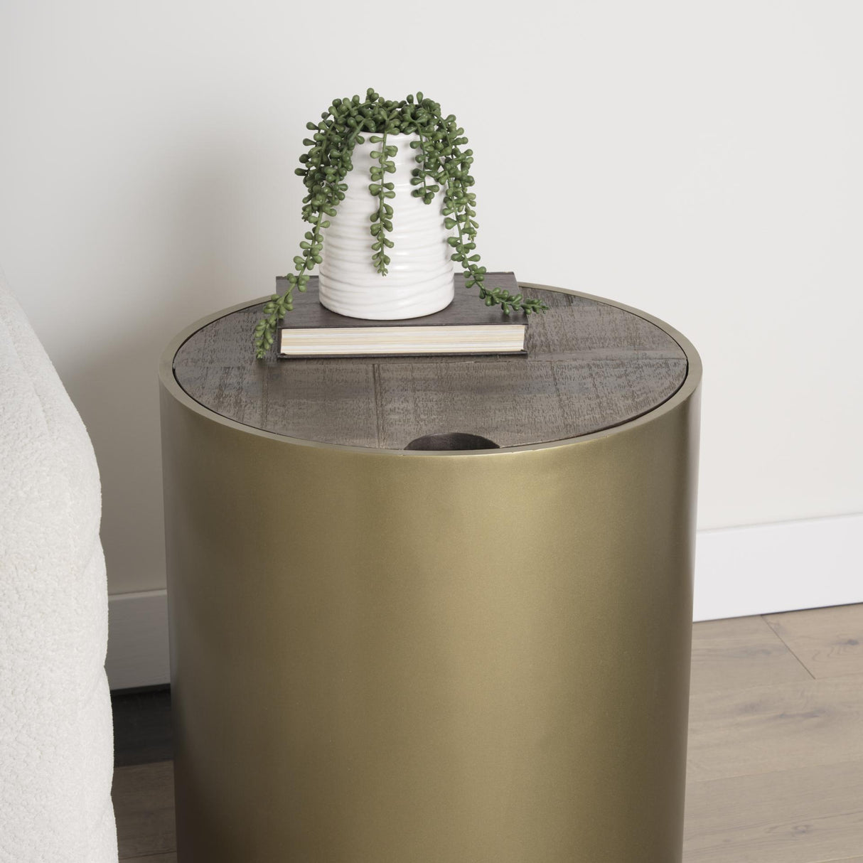Mercana Eclipse Antique Brass Metal Drum Base w/ Dark Brown Wood Top End/Side Table