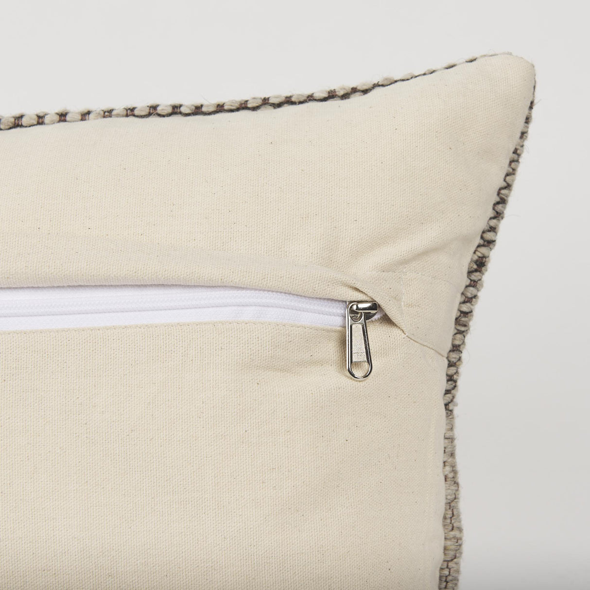Mercana Kyle Lumbar Pillow Cover