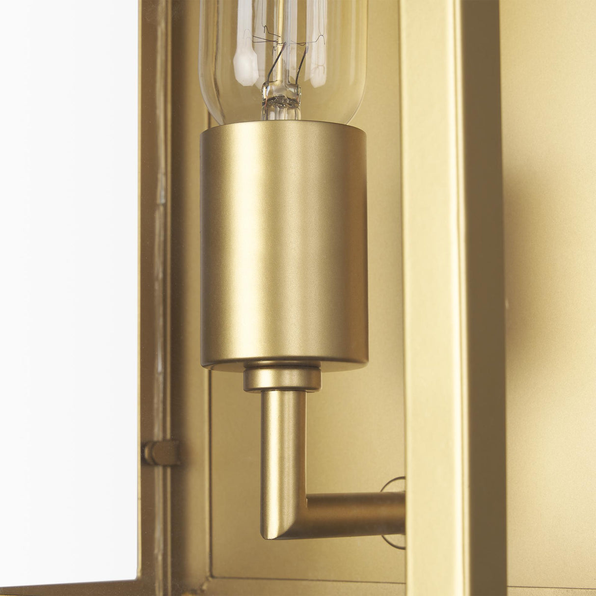 Mercana Cairn Brushed Gold Metal w/ Glass 1-Light Wall Sconce