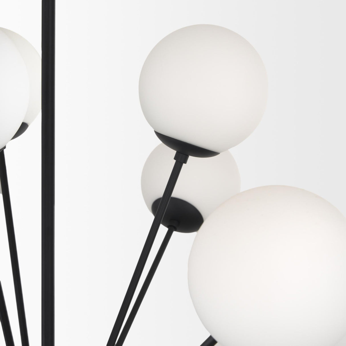Mercana Barbara Matte Black Metal w/ Frosted Glass Globes 18-Light Chandelier