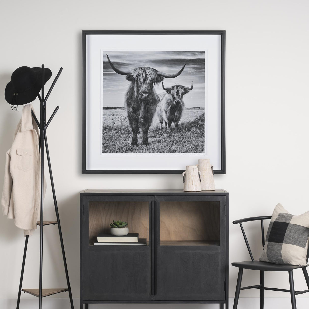 Mercana Monique Large Light Brown w/ Handles Wood Pot