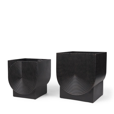 Mercana Medina Antiqued Black Metal Planters (Set of 2)