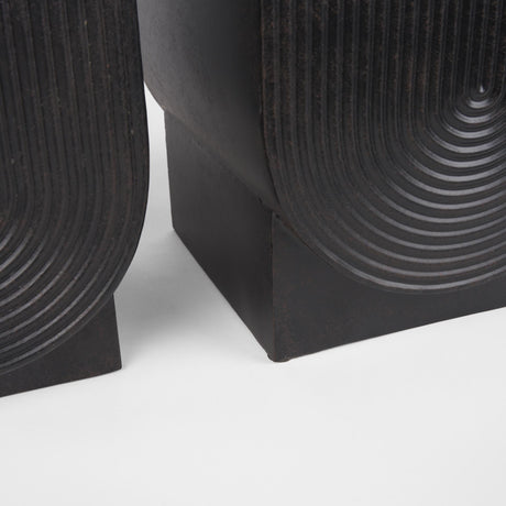 Mercana Medina Antiqued Black Metal Planters (Set of 2)