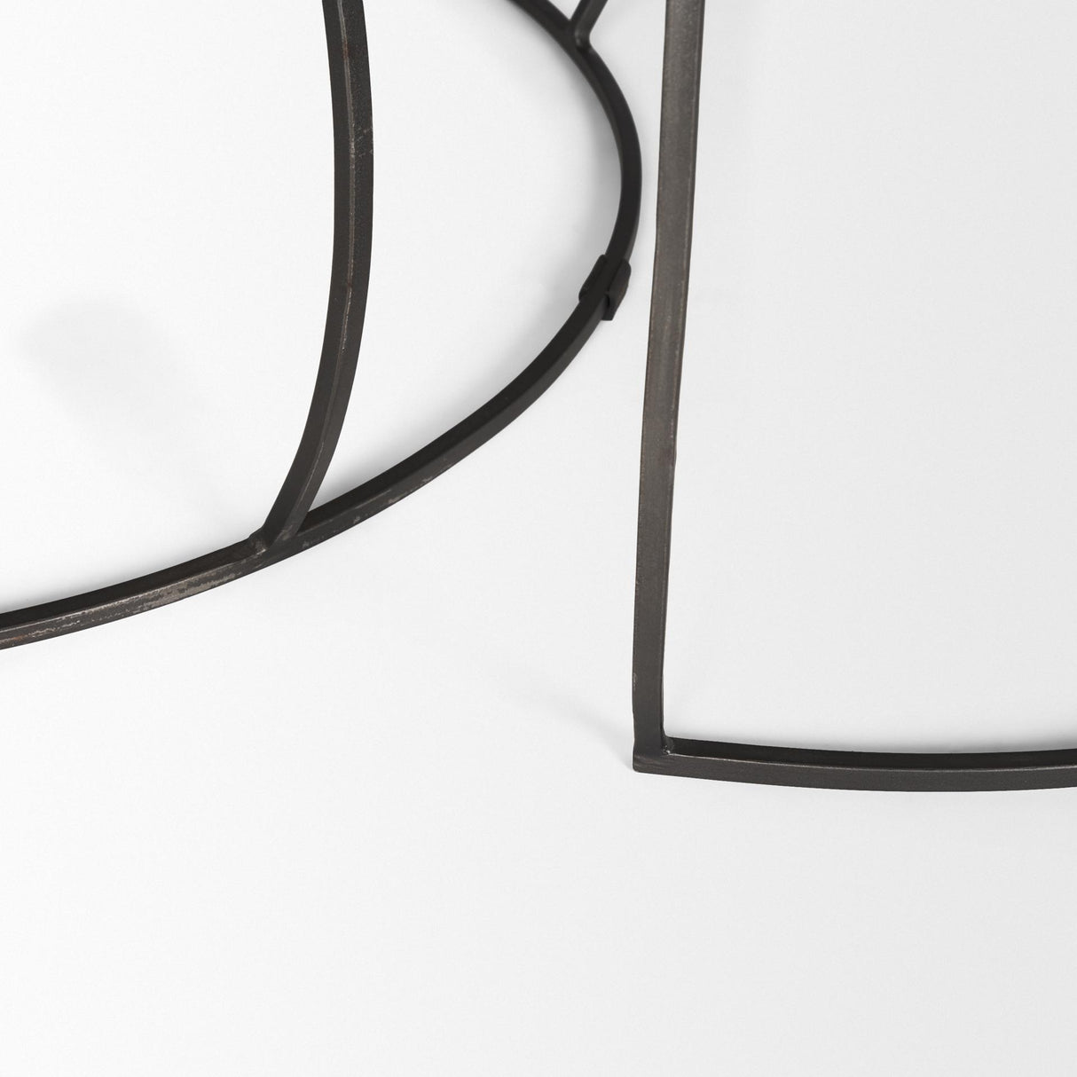 Mercana Clapp Round Light Brown W/ White Wash Wood and Silver Metal Nesting Coffee Tables (Set of 2)