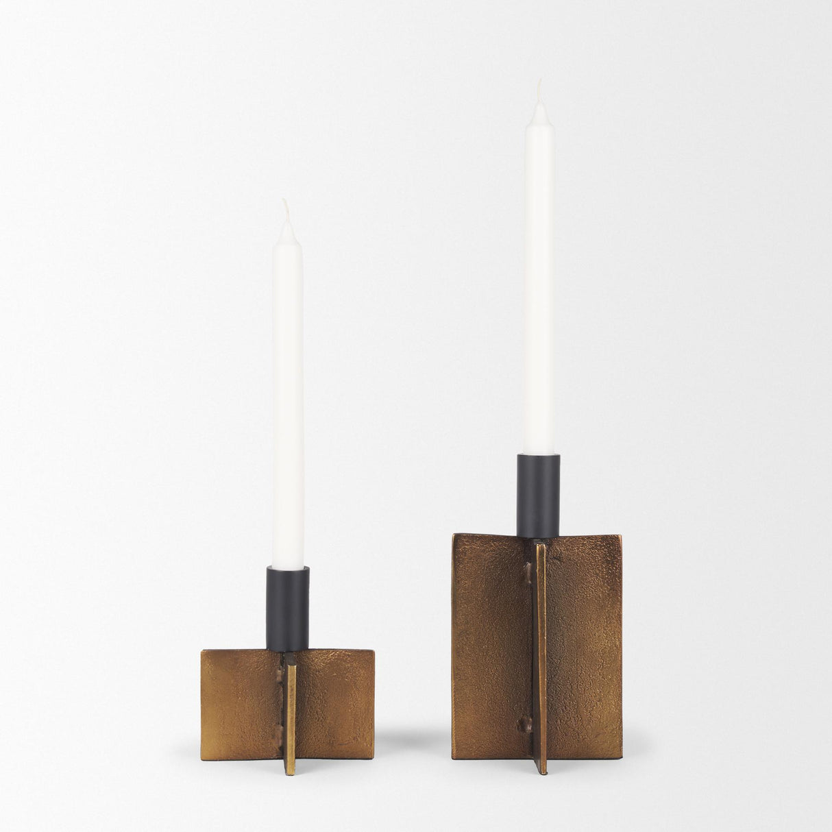 Mercana Pia Antiqued Gold w/ Black Metal Taper Candleholder (Set of 2)