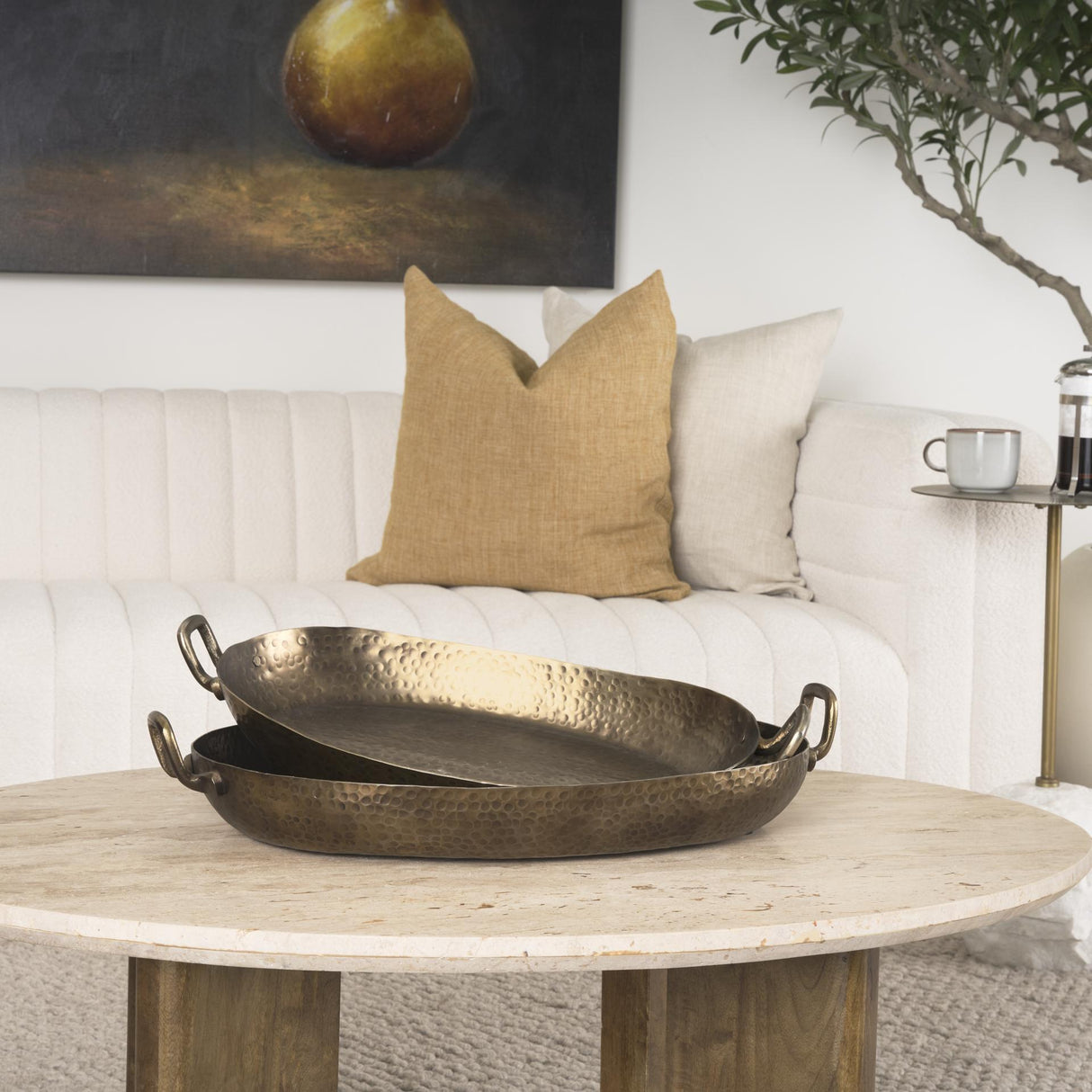 Mercana Pama Hammered Gold Metal Decorative Trays (Set of 2)