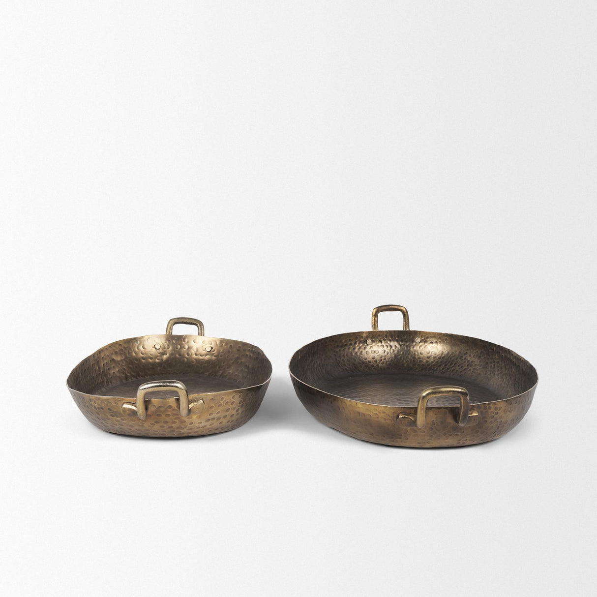 Mercana Pama Hammered Gold Metal Decorative Trays (Set of 2)