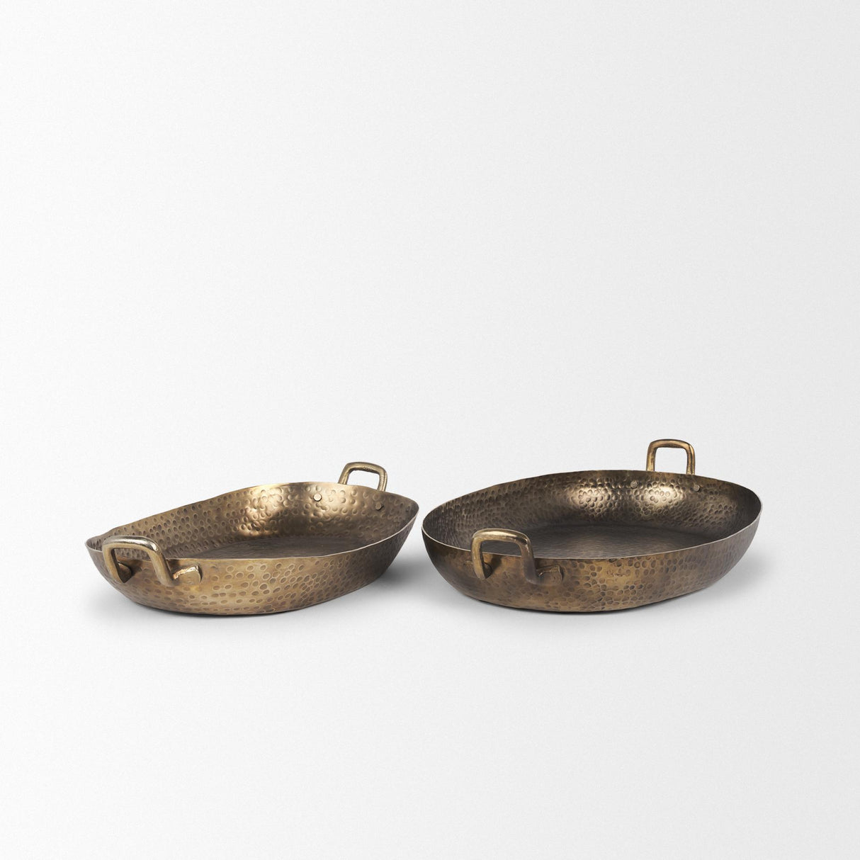 Mercana Pama Hammered Gold Metal Decorative Trays (Set of 2)