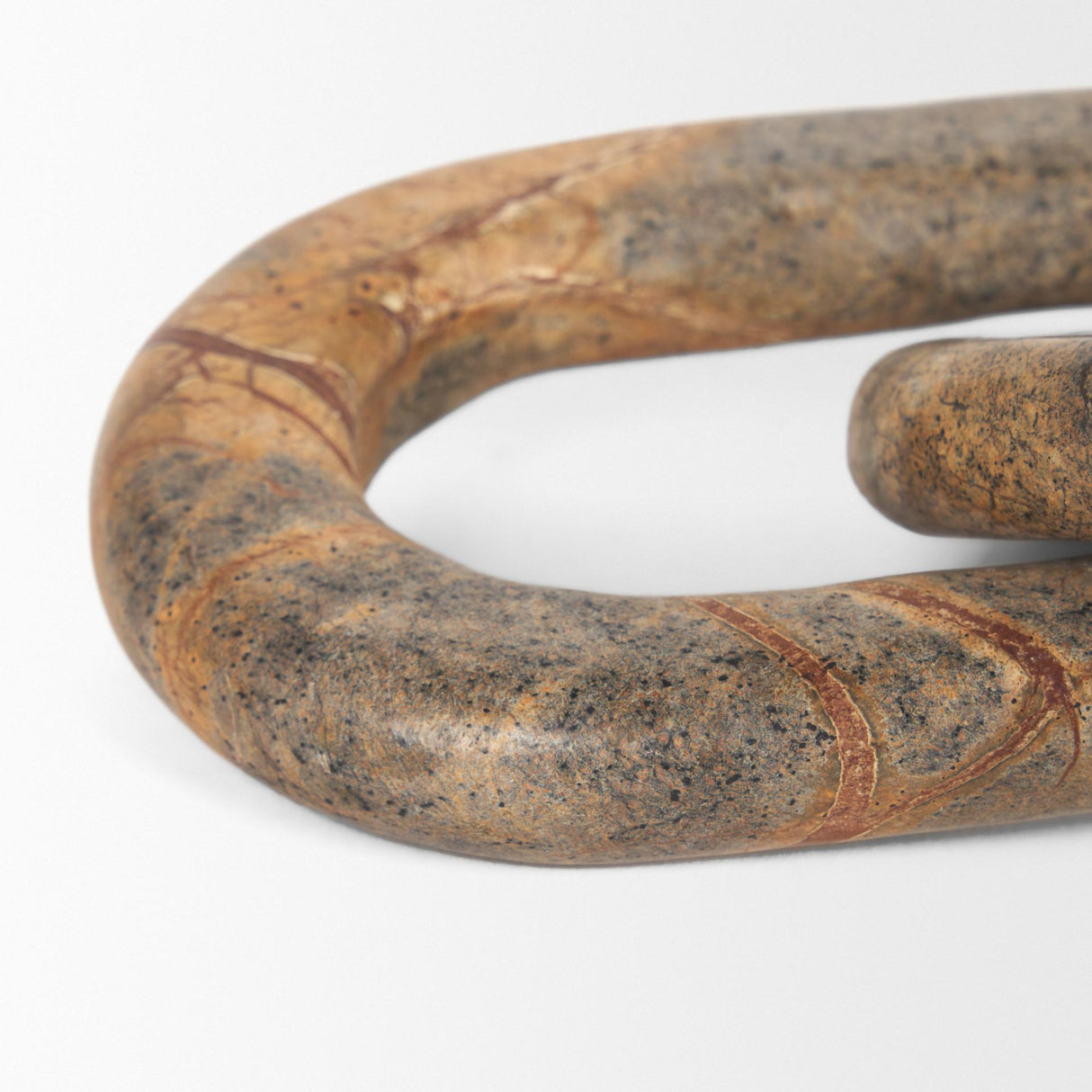 Mercana Reinir Red-Brown Marble Chain Link Decorative Object