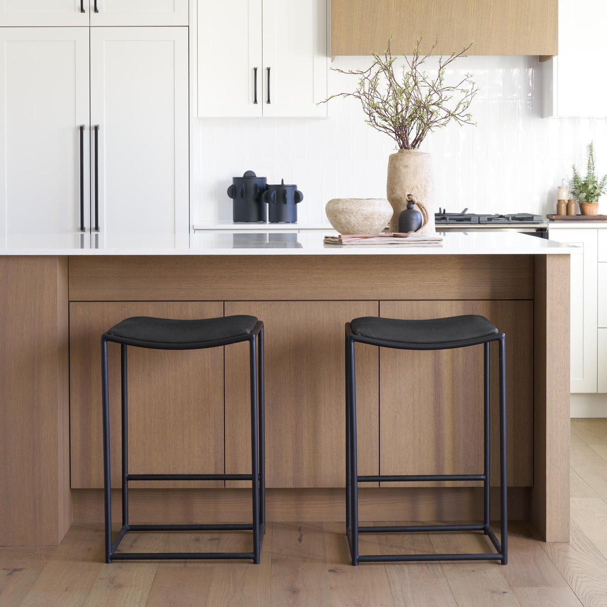 Mercana Taniel Black Leather w/ Black Metal Counter Stool