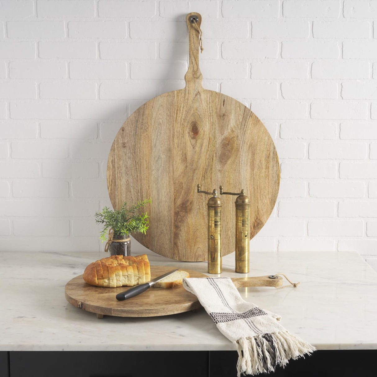 Mercana Karana Natural Solid Wood Round Serving Boards