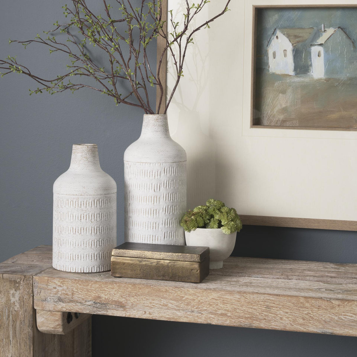 Mercana Tisha Large White W/ Terracotta Distressing Metal Vase