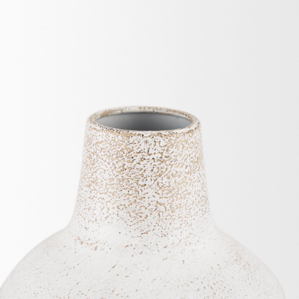 Mercana Tisha Large White W/ Terracotta Distressing Metal Vase