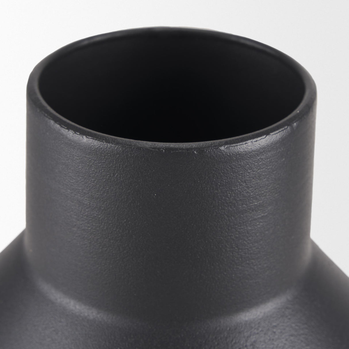 Mercana Tosca Small Matte Black Metal Vase