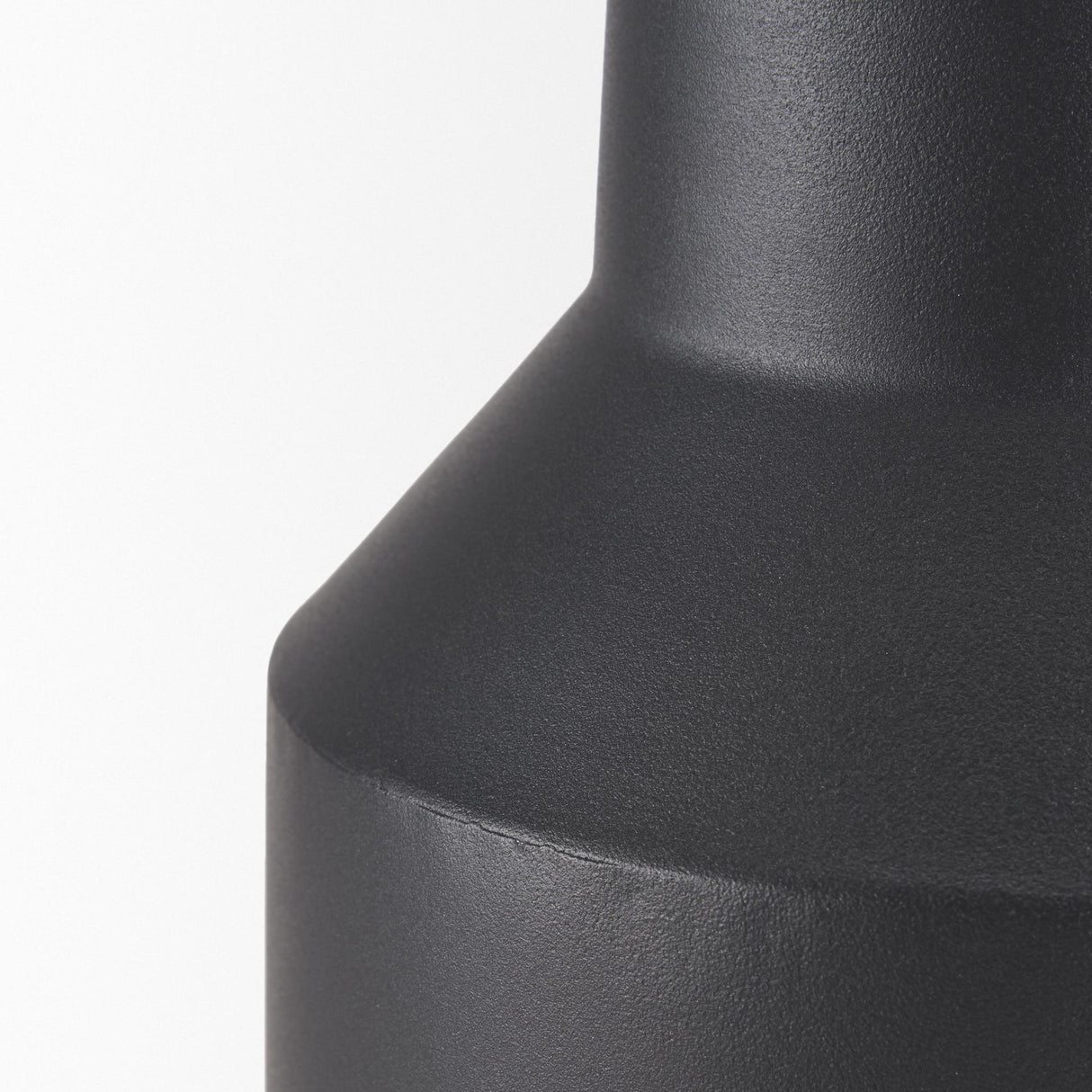 Mercana Tosca Small Matte Black Metal Vase