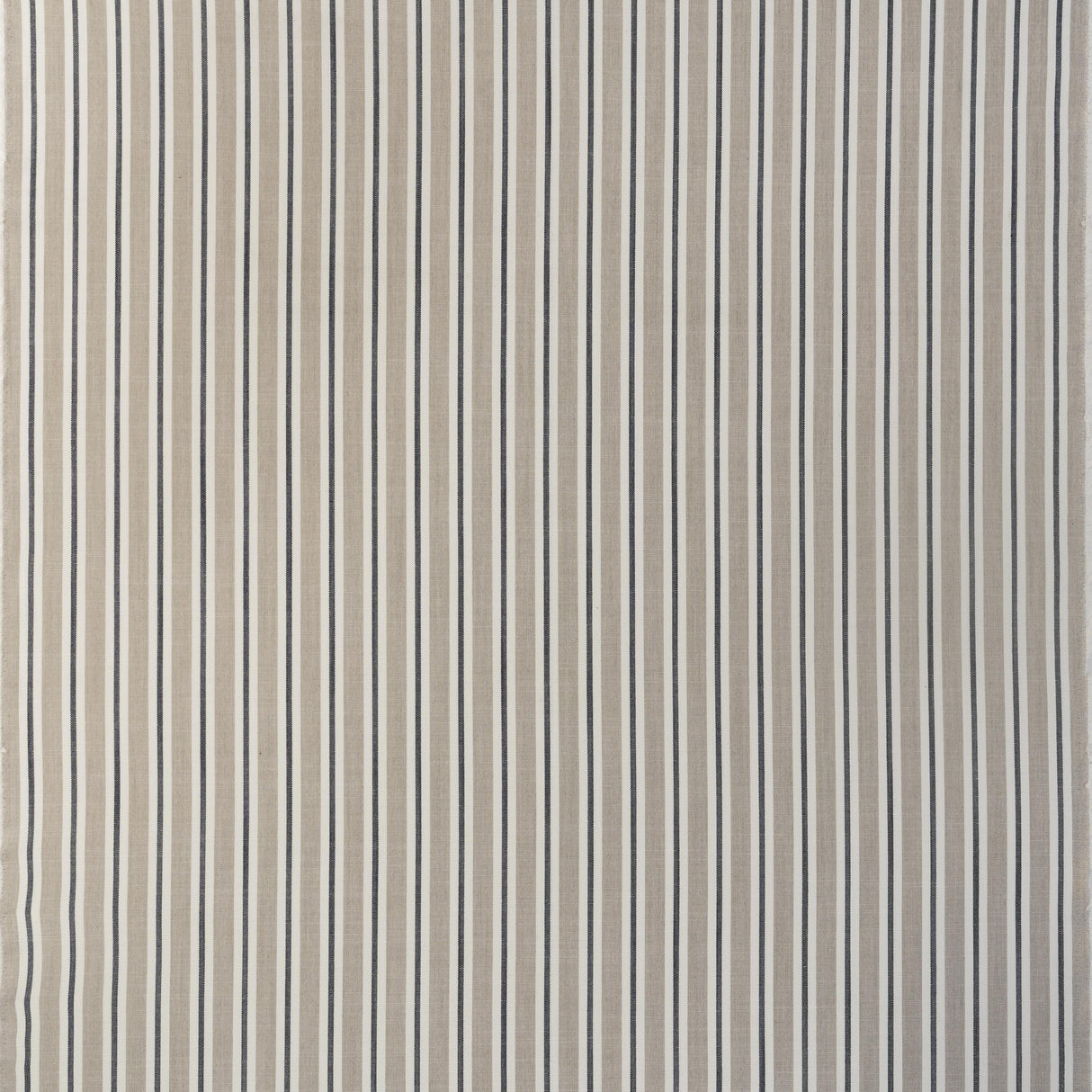 Andrew Martin COAST SAND/NAVY Upholstery Fabric