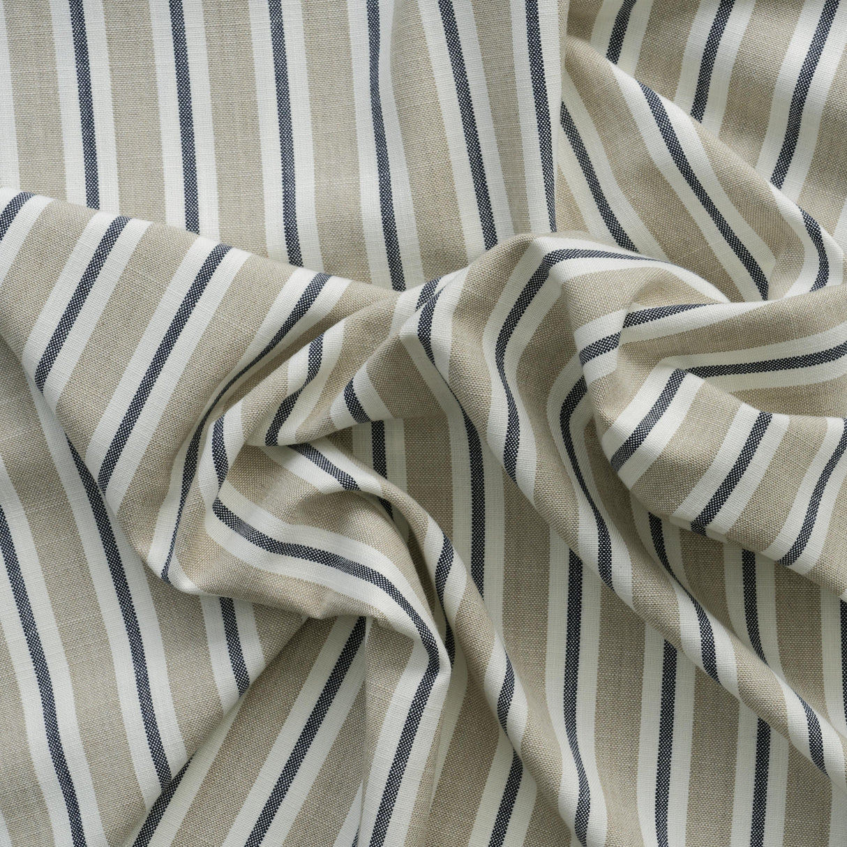 Andrew Martin COAST SAND/NAVY Upholstery Fabric